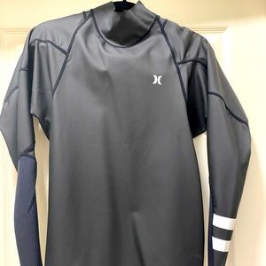 Hurley xxl rash vest